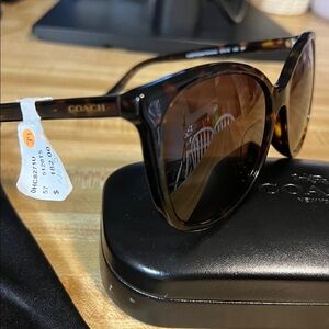 Coach Brown Tortoise Sunglasses NWT!! Comes with case and dust bag